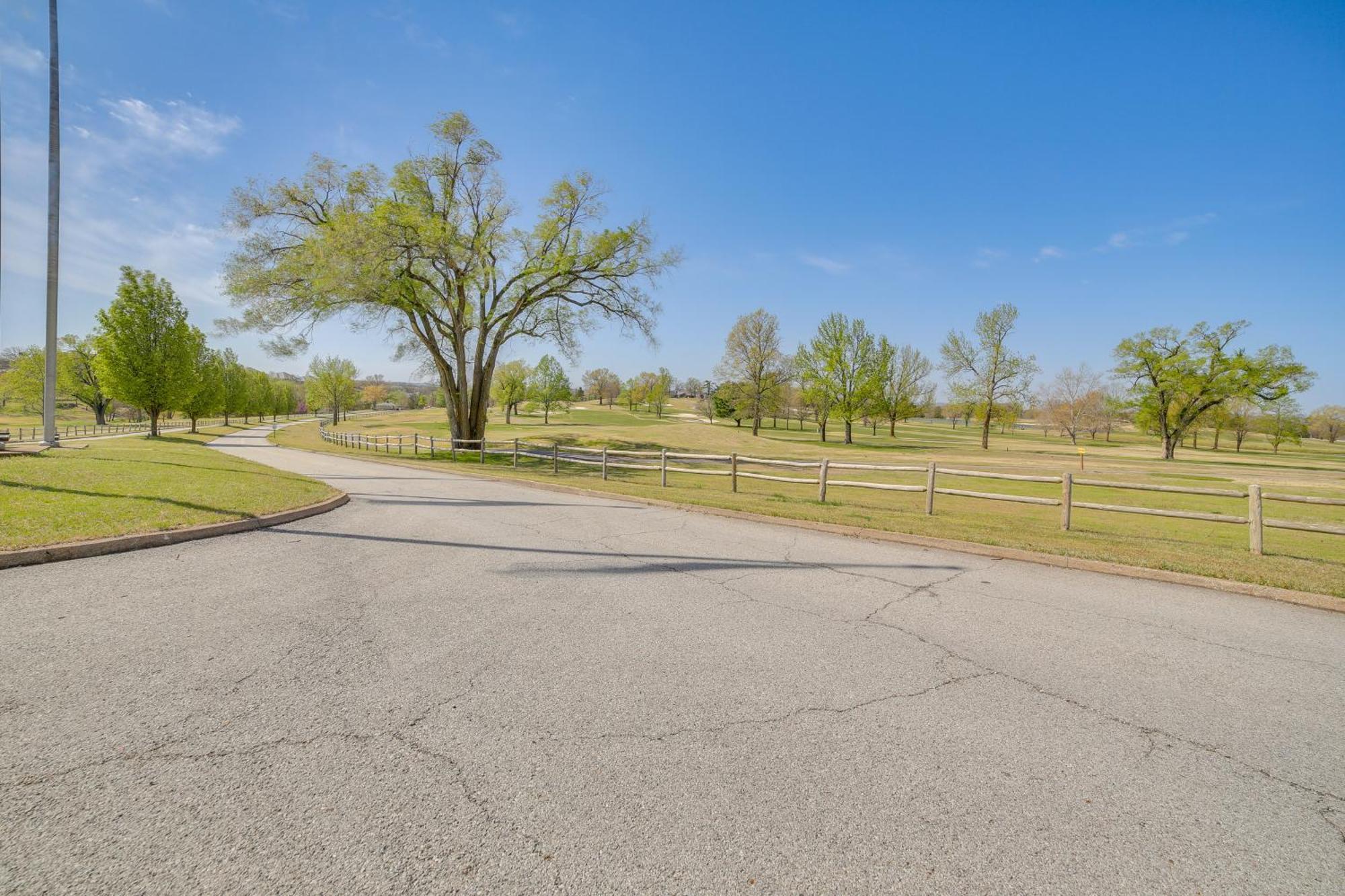 Branson Condo With Balcony, Near Silver Dollar City! Luaran gambar